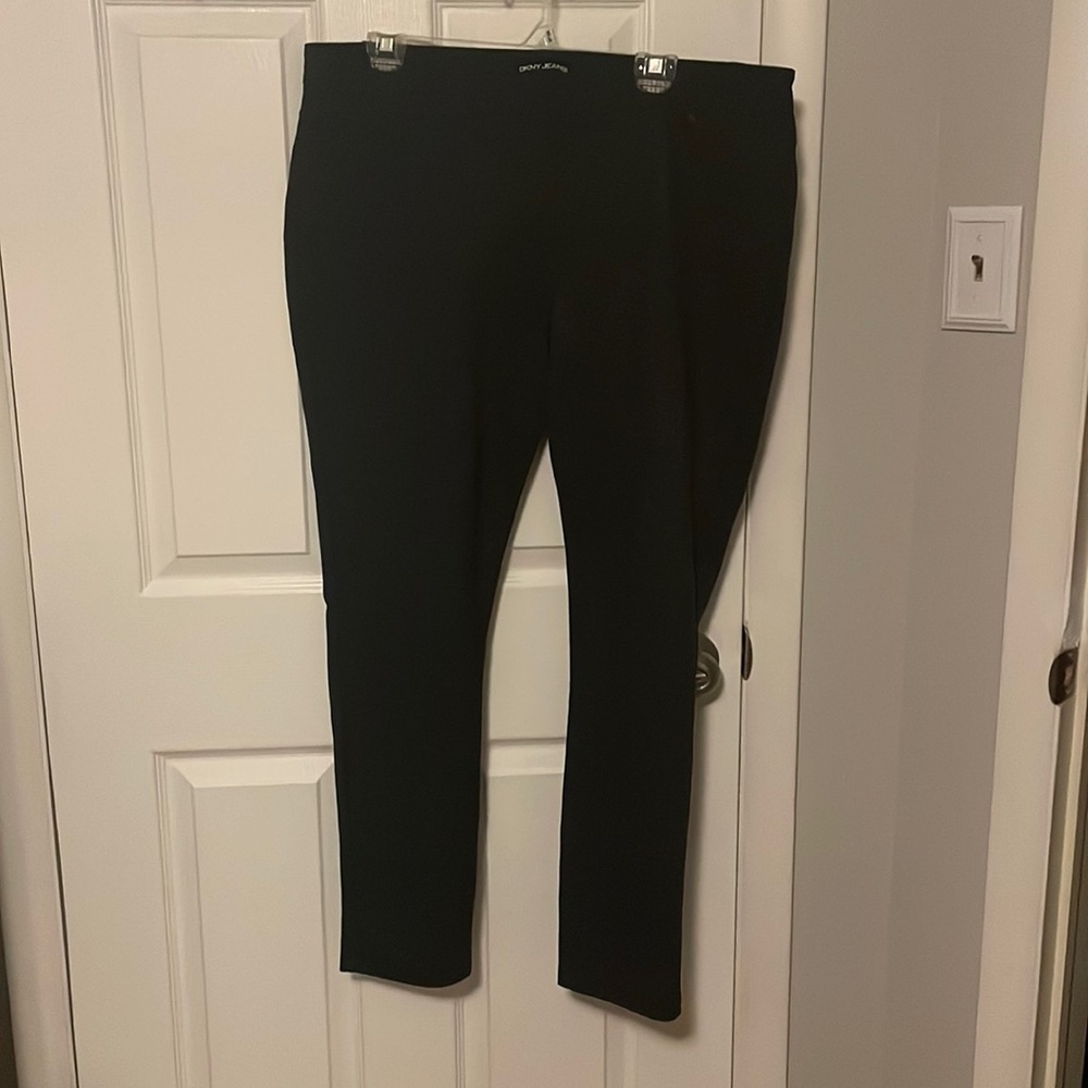 DKNY Size 16 Work Pants